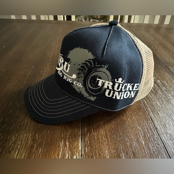 Fubu hat - Picture 3 of 10